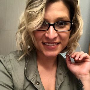 Meet your Posher, Jacqueline